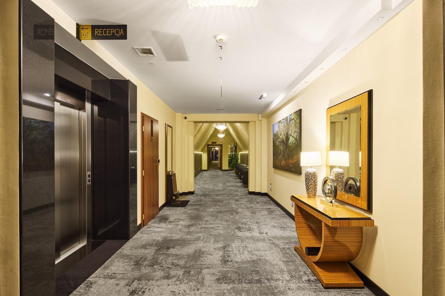 Hotel Na Polboru Серадз Экстерьер фото